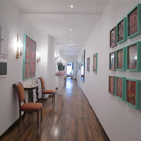 L.t. Savoia Palace Bari