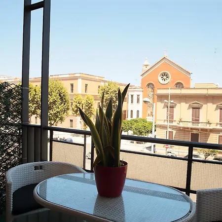Casa de hóspedes L.t. Savoia Palace Bari